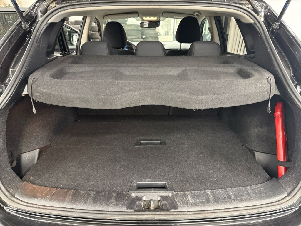 Nissan Qashqai 2014 Musta