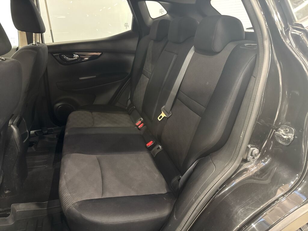 Nissan Qashqai 2014 Musta