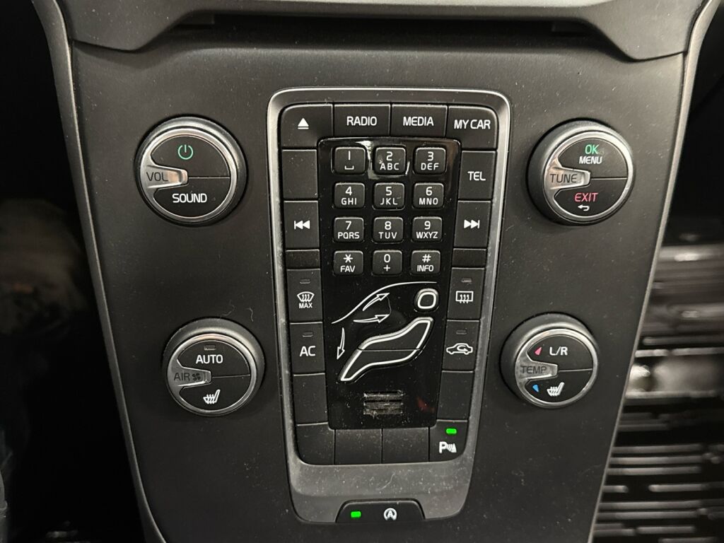 Volvo V40 2014 Harmaa