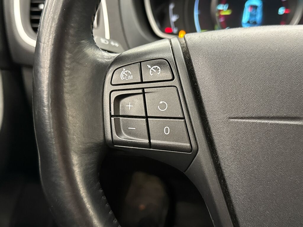 Volvo V40 2014 Harmaa