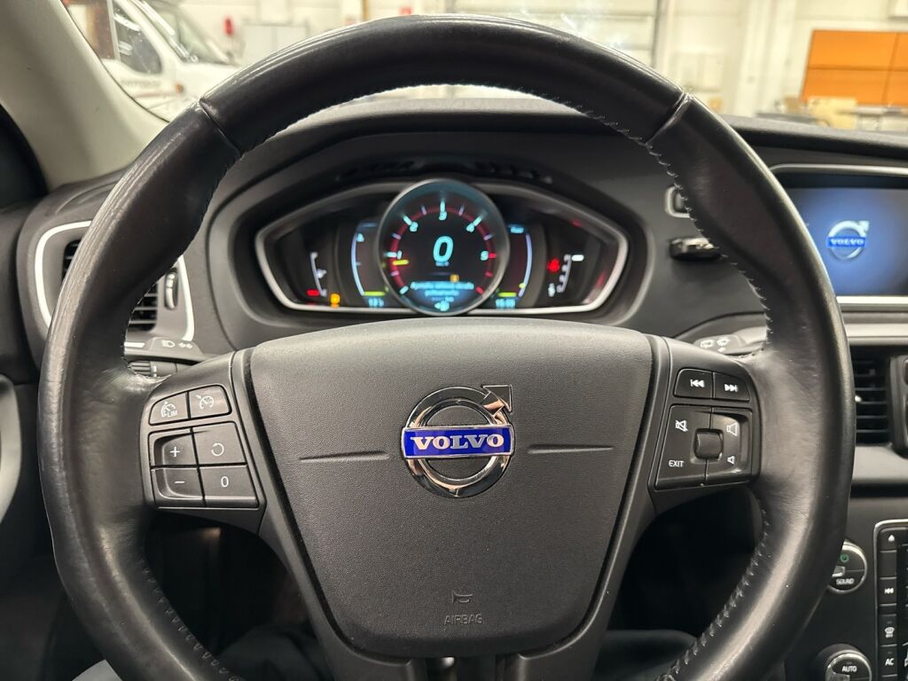 Volvo V40 2014 Harmaa