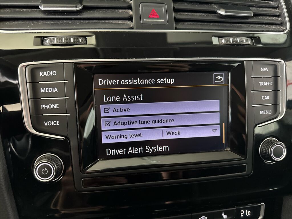 Volkswagen Golf 2014 Sininen