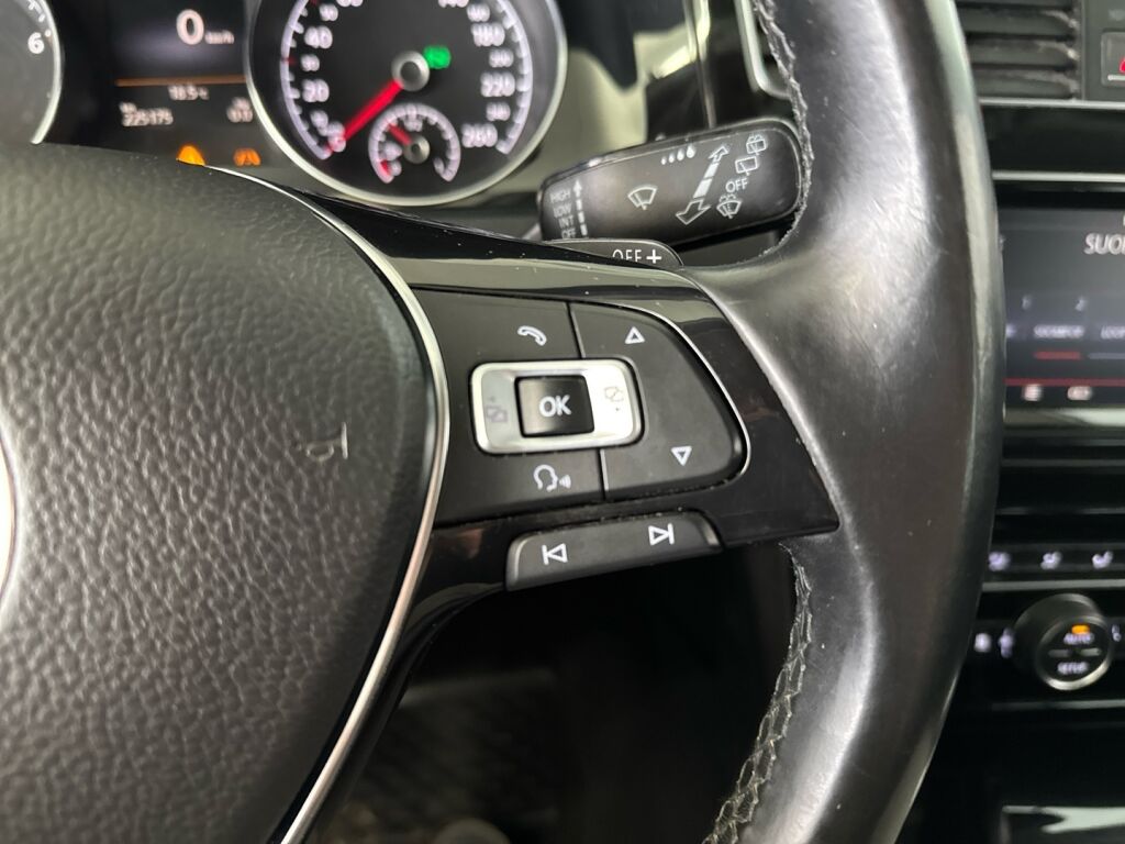 Volkswagen Golf 2014 Sininen