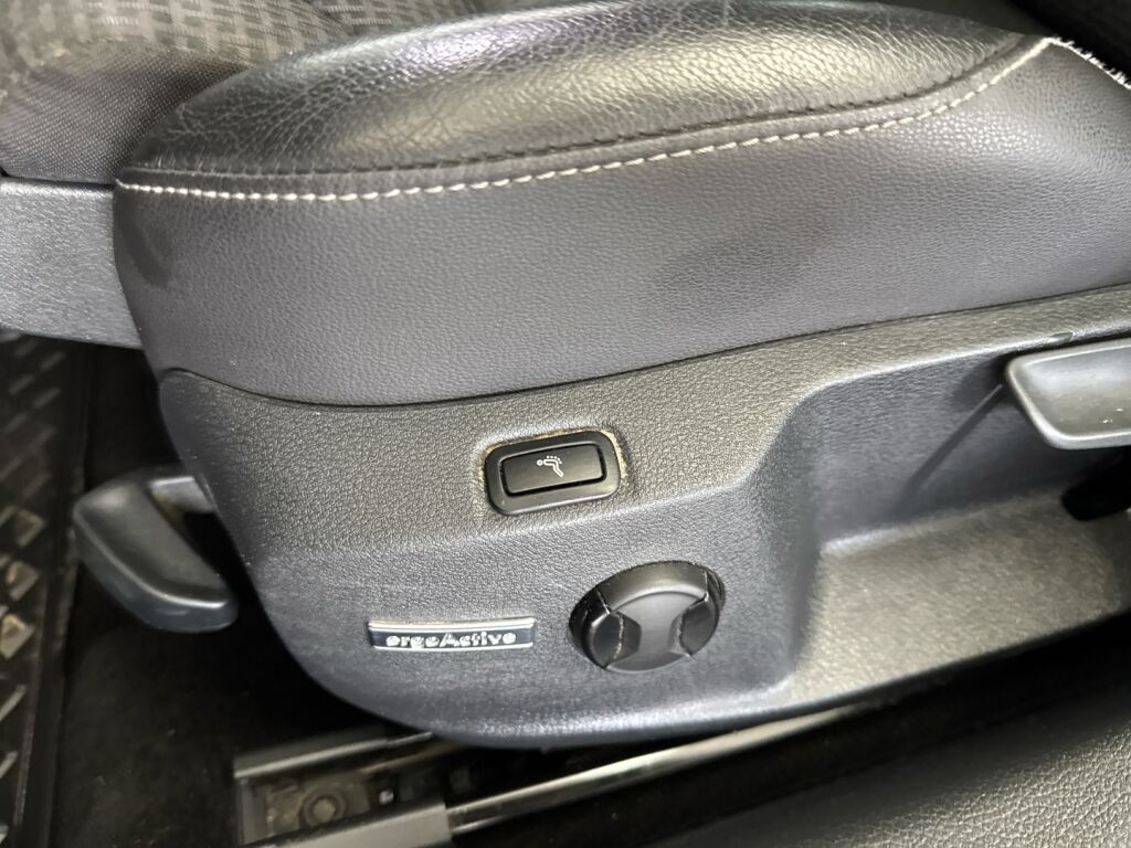 Volkswagen Golf 2014 Sininen