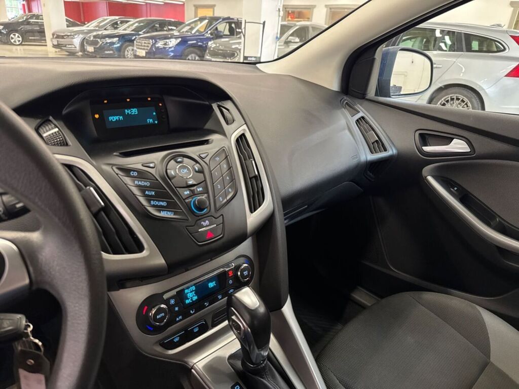 Ford Focus 2014 Sininen