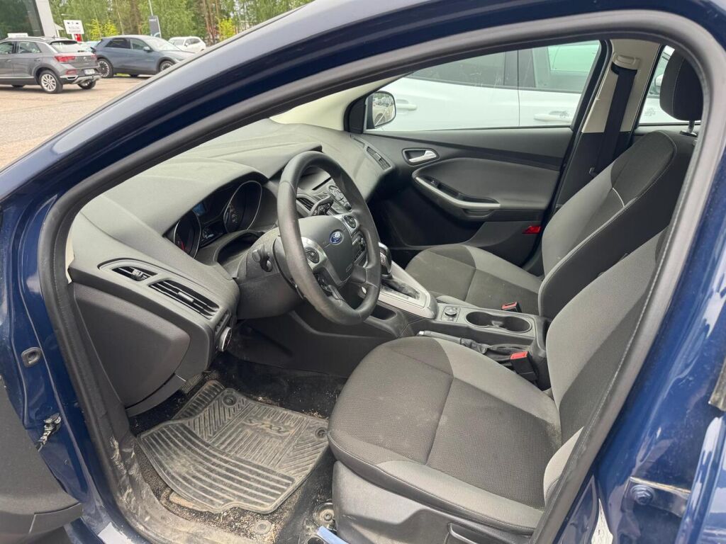 Ford Focus 2014 Sininen