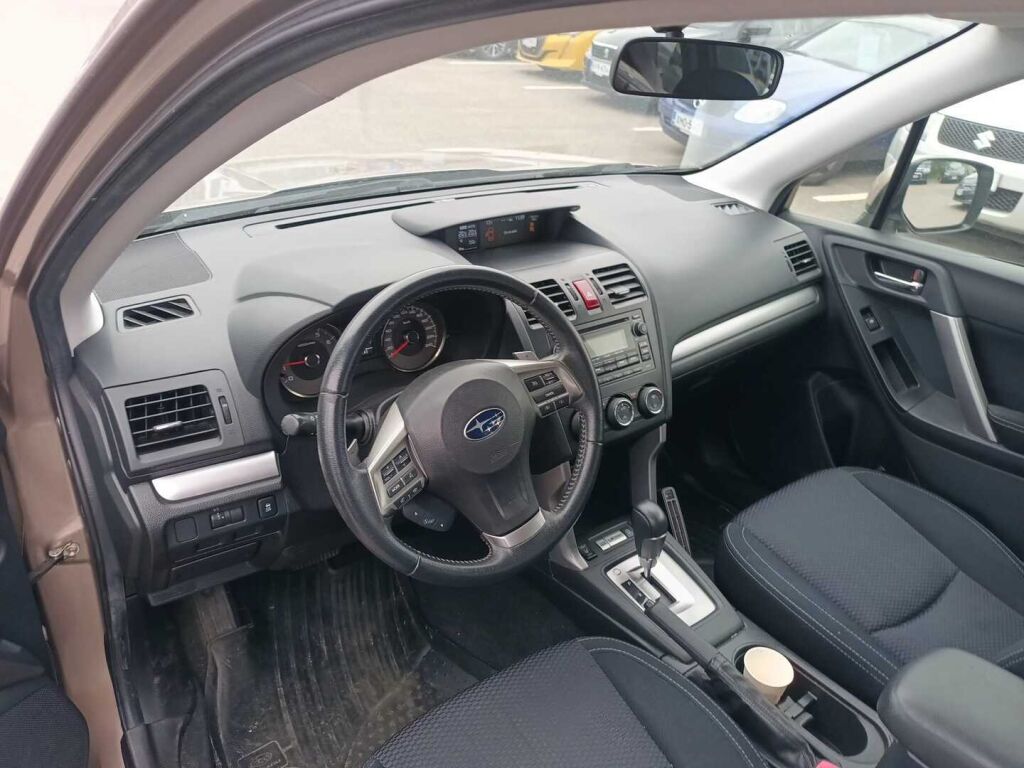 Subaru Forester 2014 Harmaa