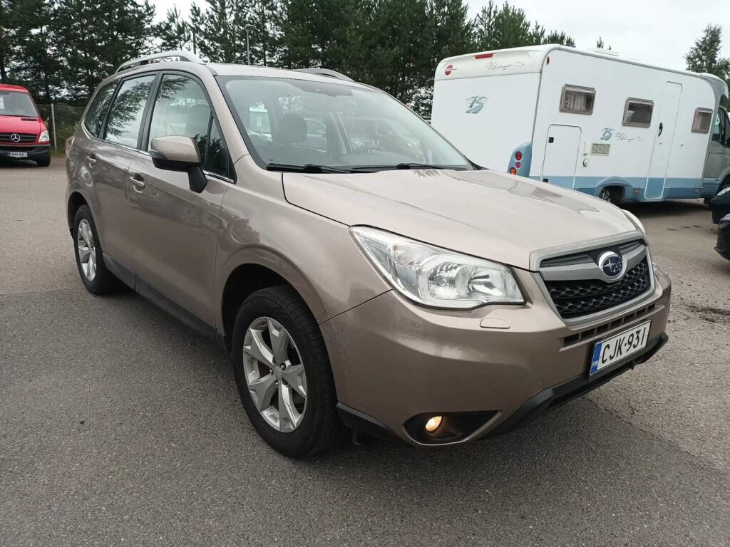 Subaru Forester 2014 Harmaa