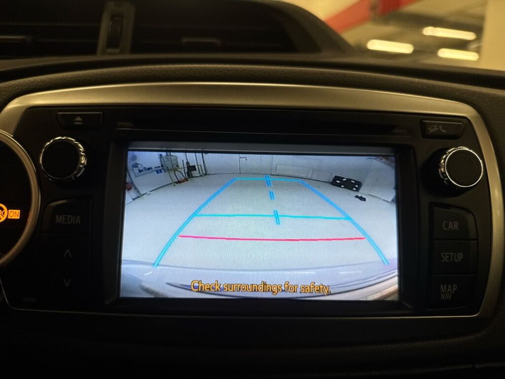 Toyota Yaris 2014 Hopea