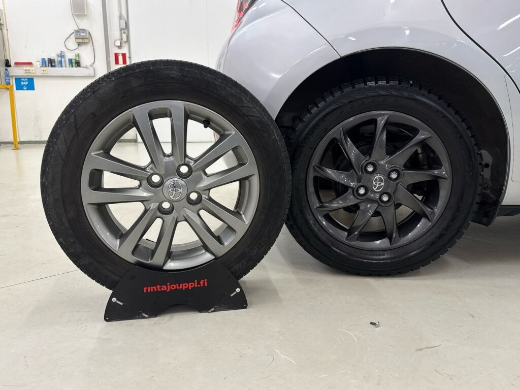 Toyota Yaris 2014 Hopea