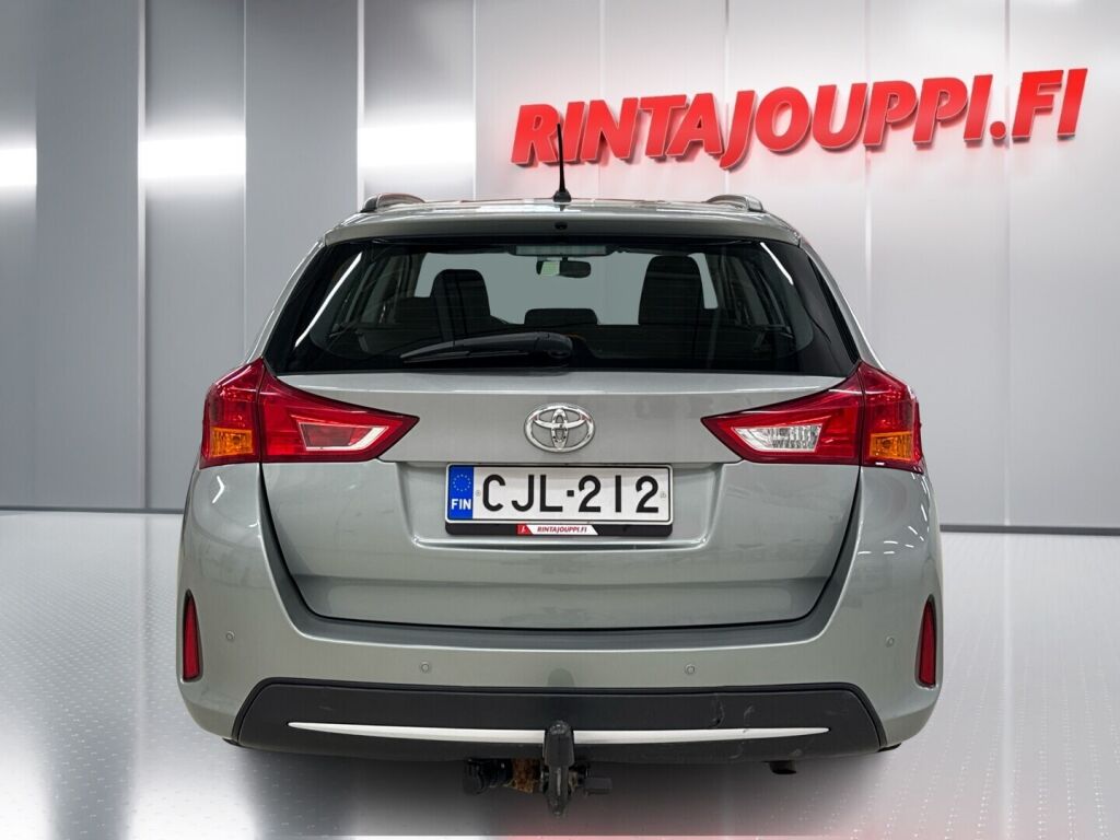 Toyota Auris 2014 Harmaa