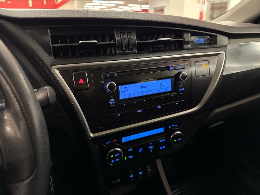 Toyota Auris 2014 Harmaa