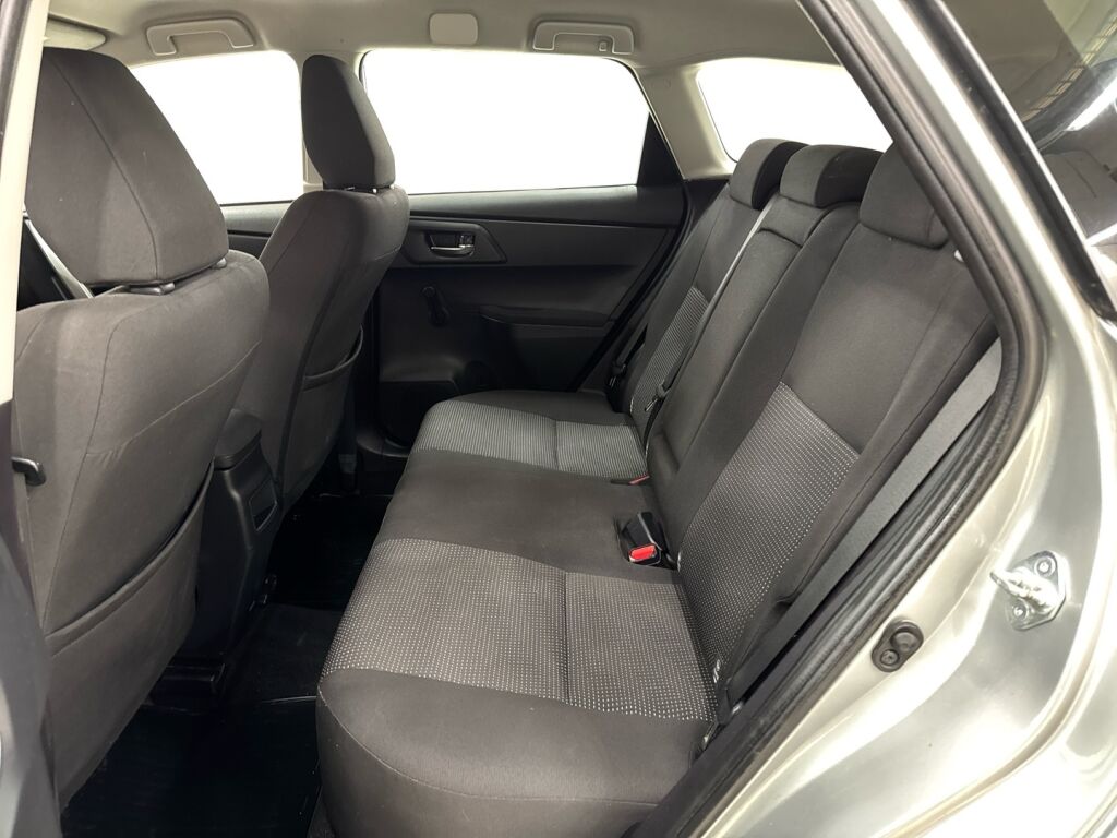 Toyota Auris 2014 Harmaa