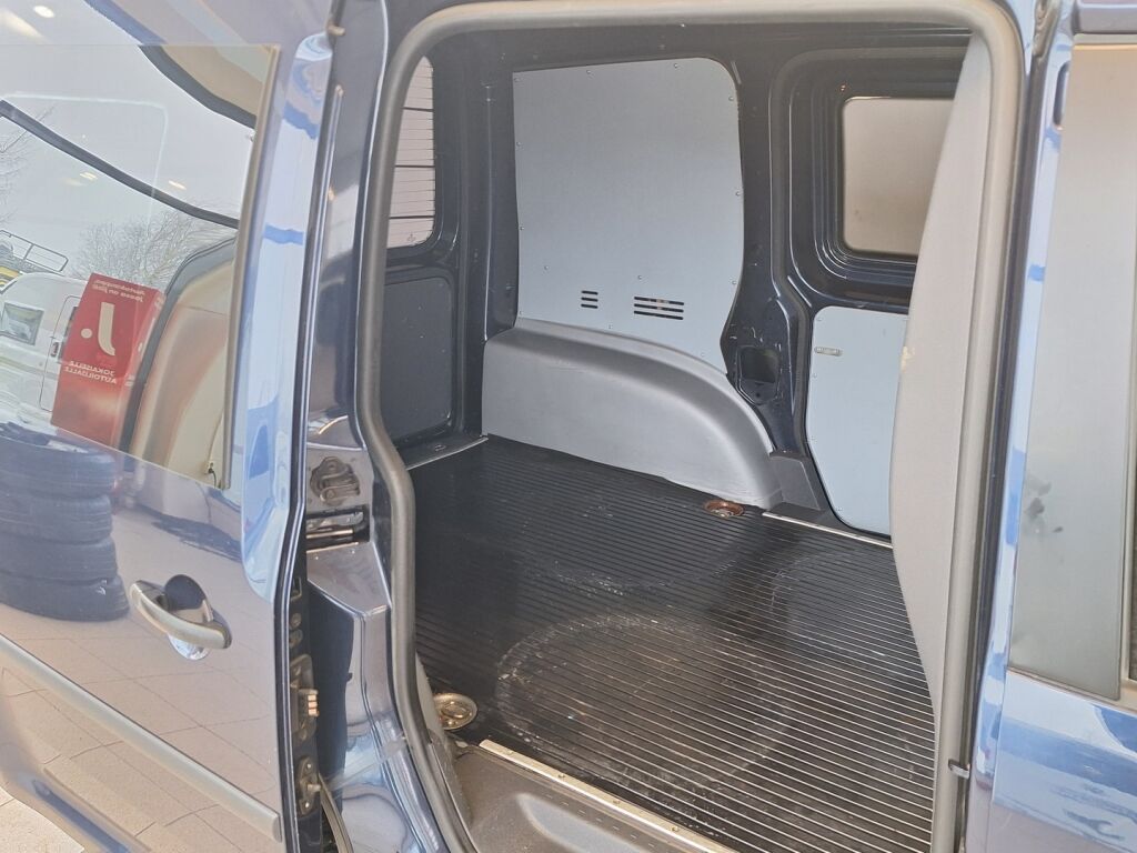 Volkswagen Caddy 2015 Sininen