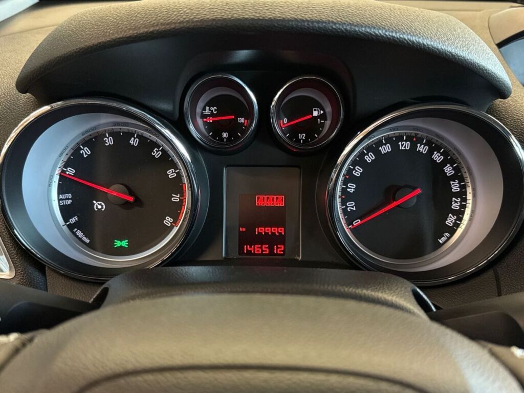 Opel Mokka 2014 Valkoinen