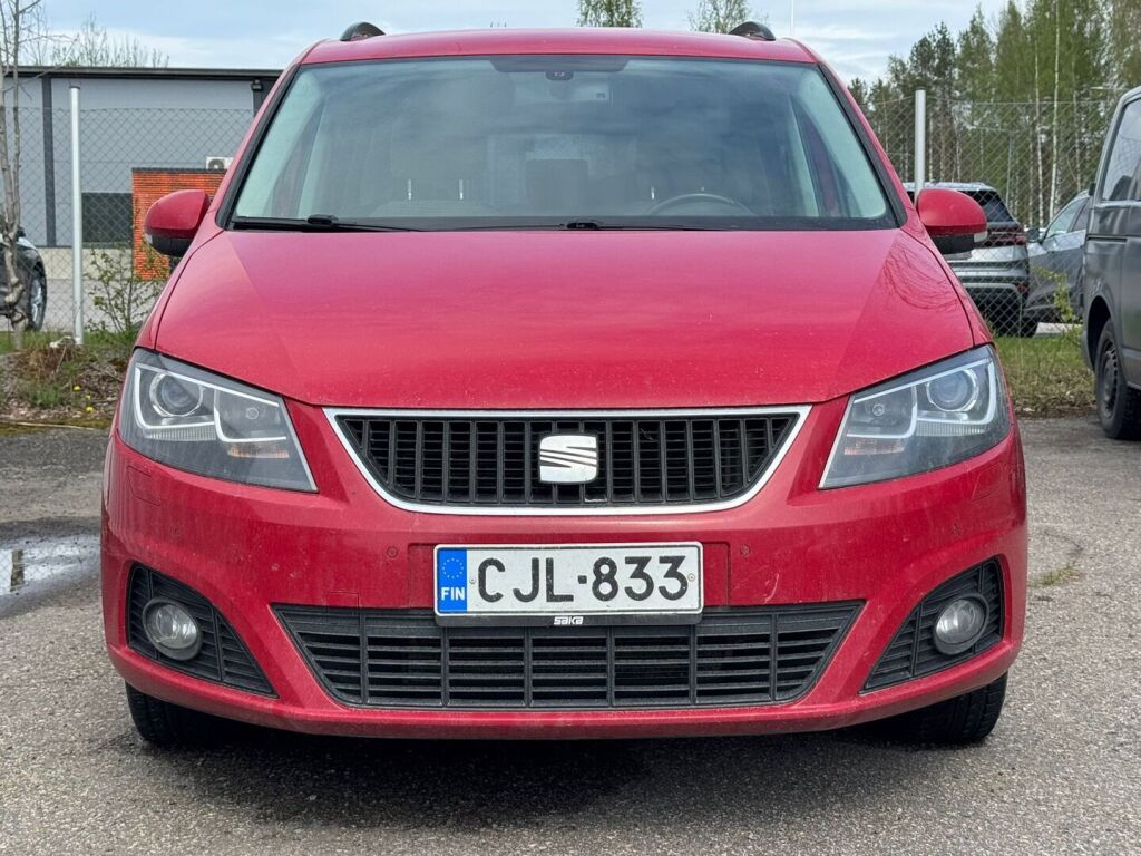 Seat Alhambra 2014 Punainen