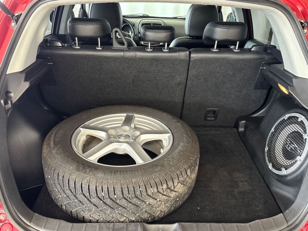 Mitsubishi ASX 2014 Punainen