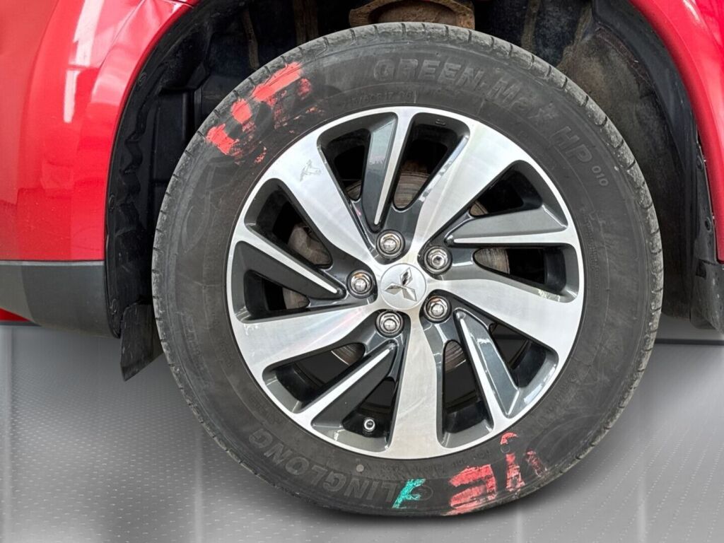 Mitsubishi ASX 2014 Punainen