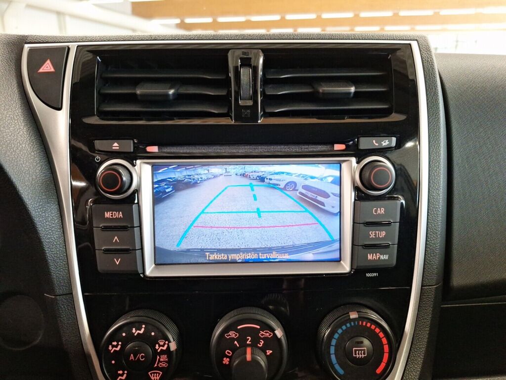 Toyota Verso-S 2014 Harmaa