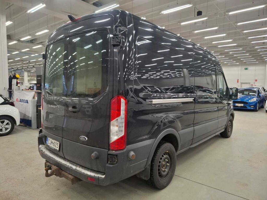 Ford Transit 2015 Musta