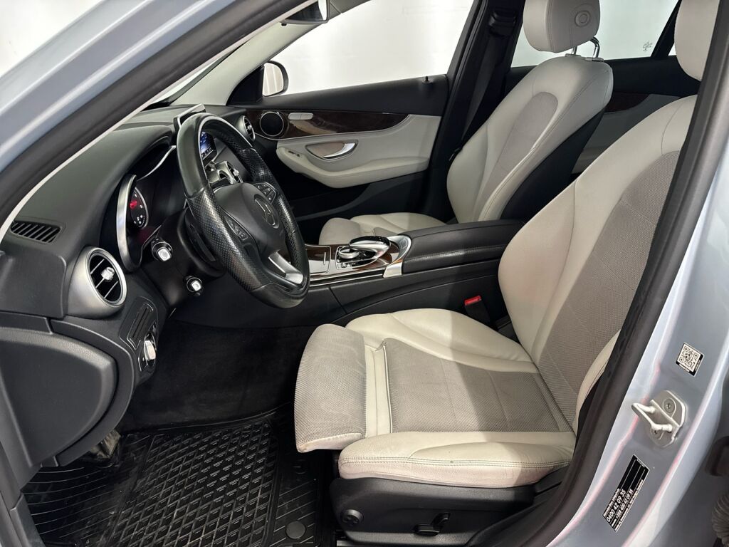 Mercedes-Benz C 2014 Harmaa