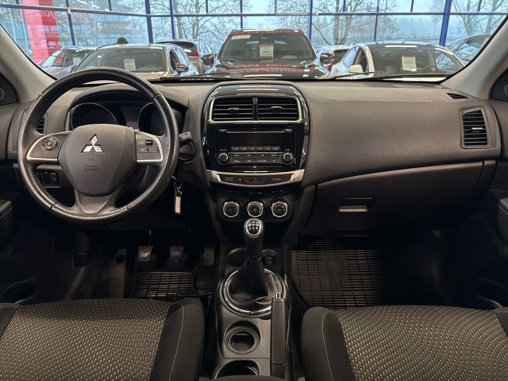 Mitsubishi ASX 2015 Punainen