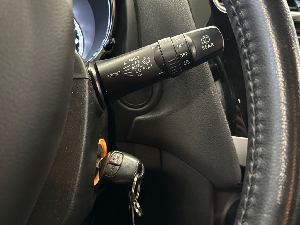 Mitsubishi ASX 2015 Punainen