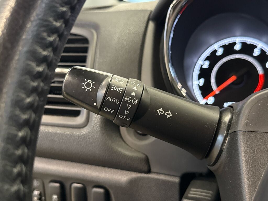 Mitsubishi ASX 2015 Punainen