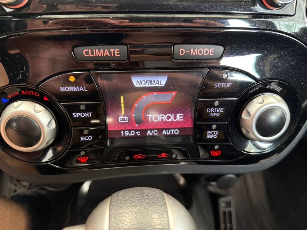 Nissan Juke 2014 Musta