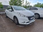 Peugeot 208 2014 Valkoinen