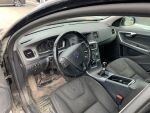 Volvo V60 2015 Musta