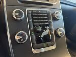 Volvo V60 2015 Musta
