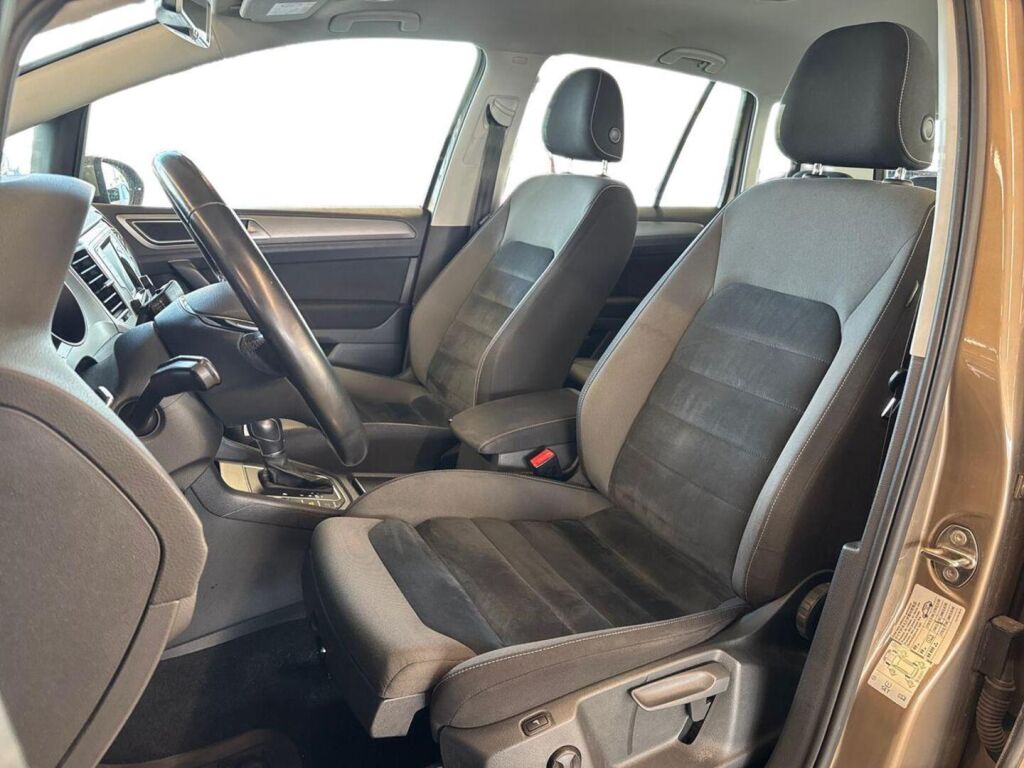 Volkswagen Golf Sportsvan 2015 Ruskea (beige)