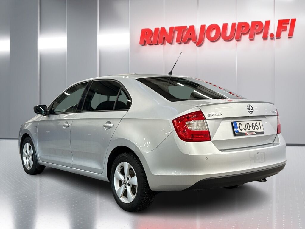 Skoda Rapid 2015 Hopea