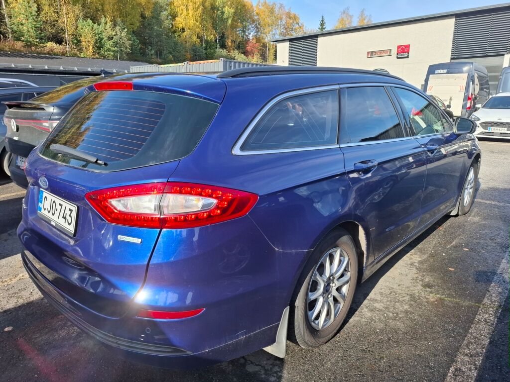 Ford Mondeo 2015 Sininen