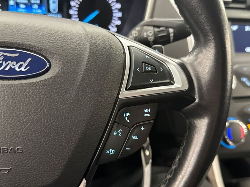 Ford Mondeo 2015 Sininen
