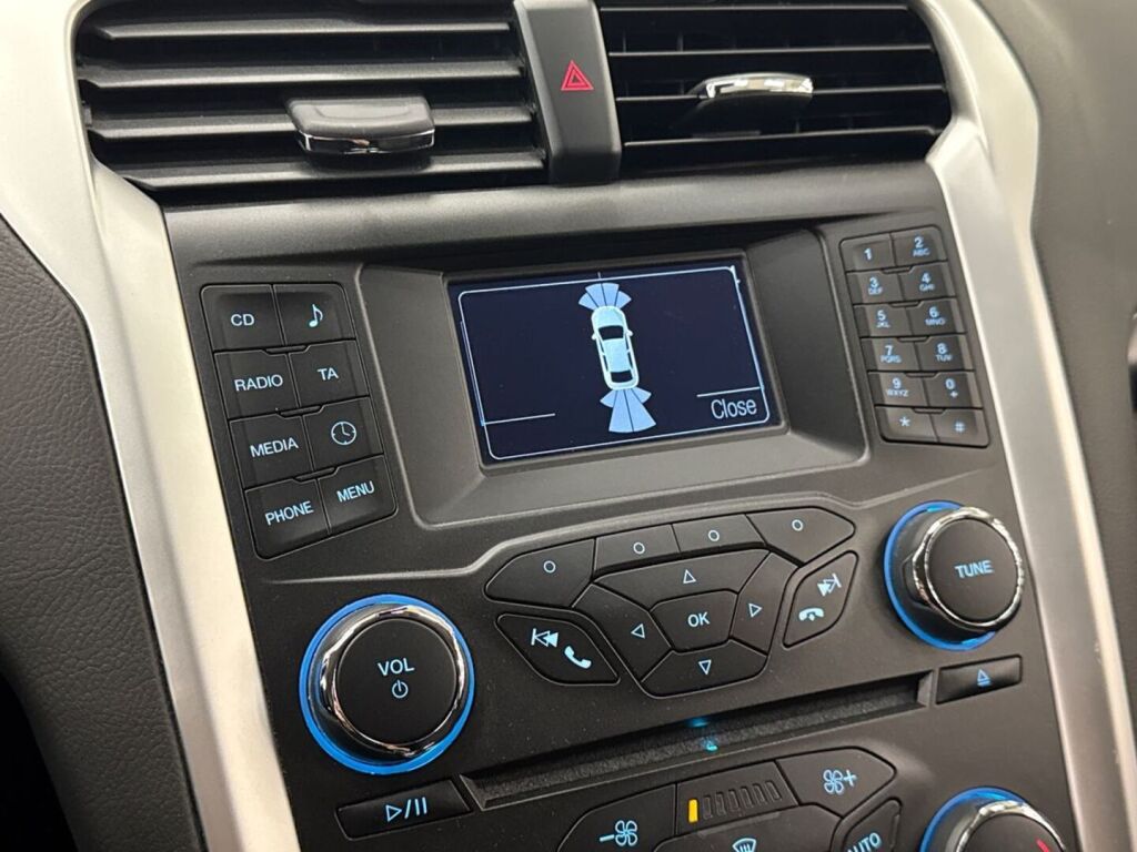 Ford Mondeo 2015 Sininen