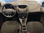 Ford Focus 2015 Punainen