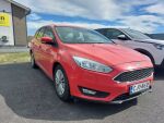 Ford Focus 2015 Punainen