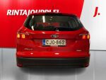 Ford Focus 2015 Punainen