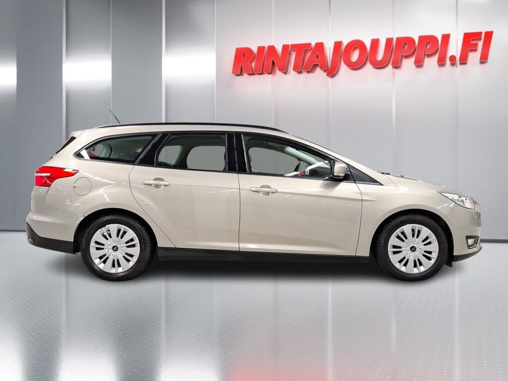 Ford Focus 2015 Harmaa