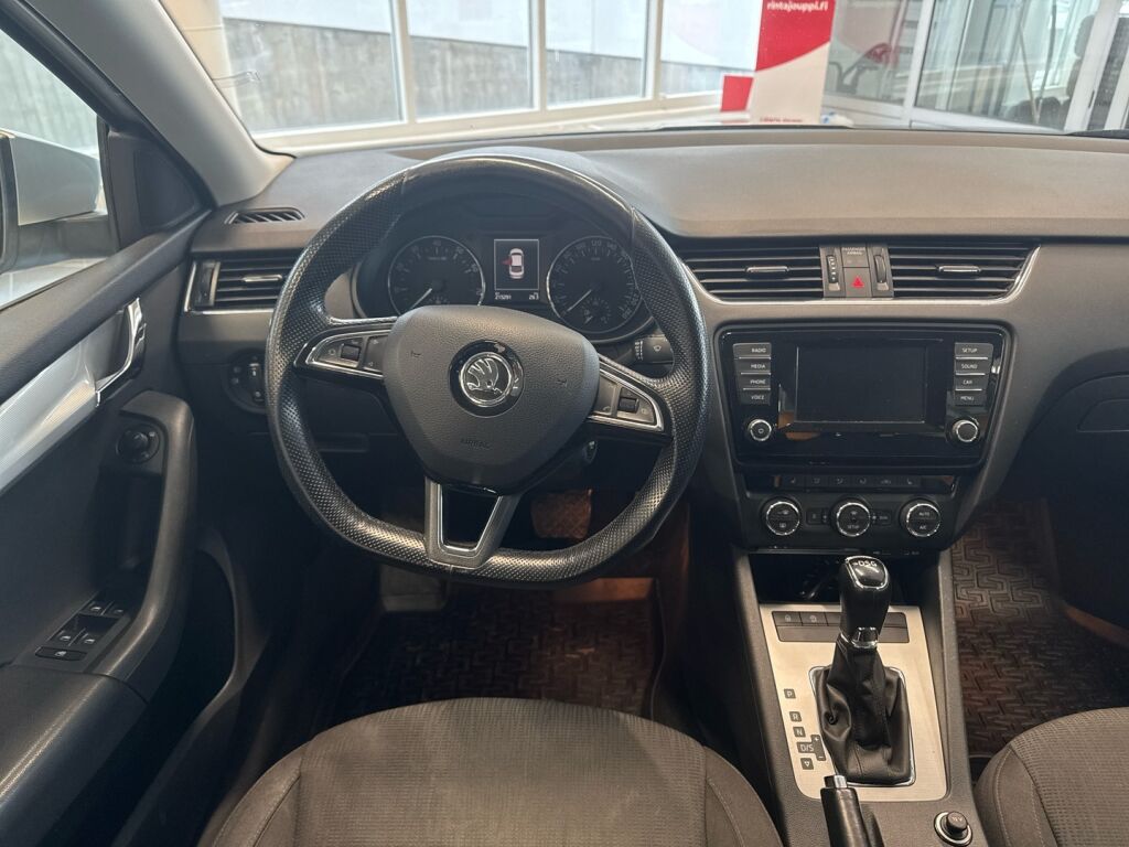Skoda Octavia 2015 Hopea