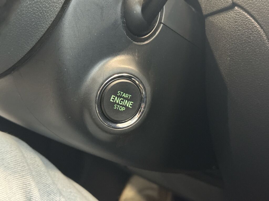 Skoda Octavia 2015 Hopea