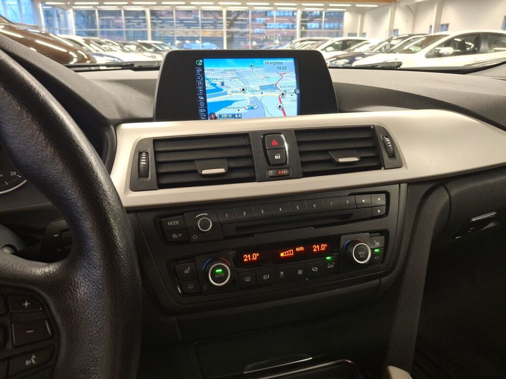 BMW 320 2015 Valkoinen