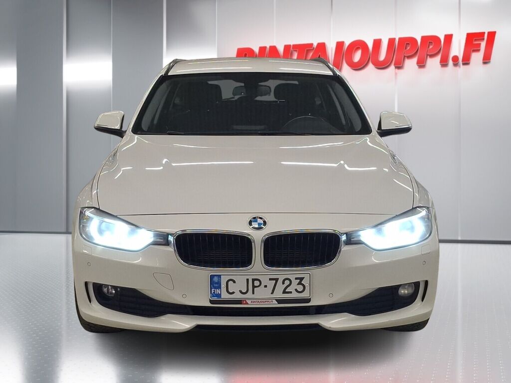 BMW 320 2015 Valkoinen