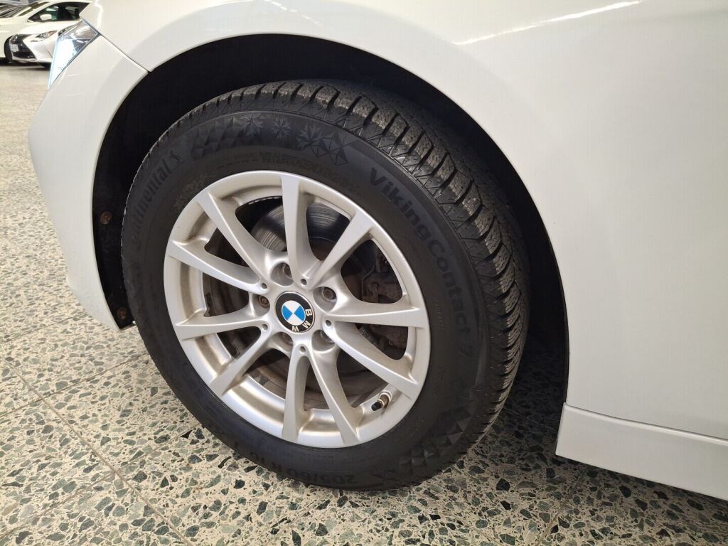 BMW 320 2015 Valkoinen