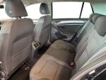 Volkswagen Golf 2015 Musta