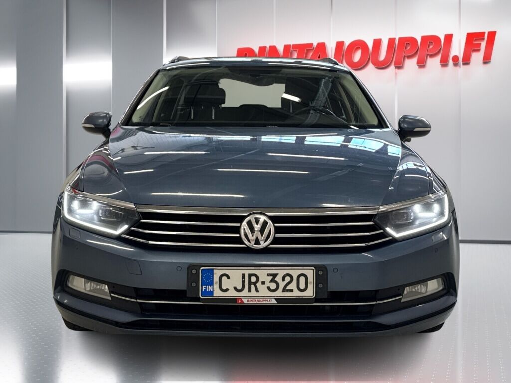 Volkswagen Passat 2015 Sininen
