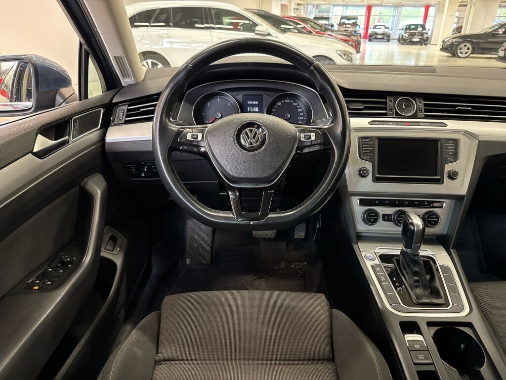 Volkswagen Passat 2015 Sininen
