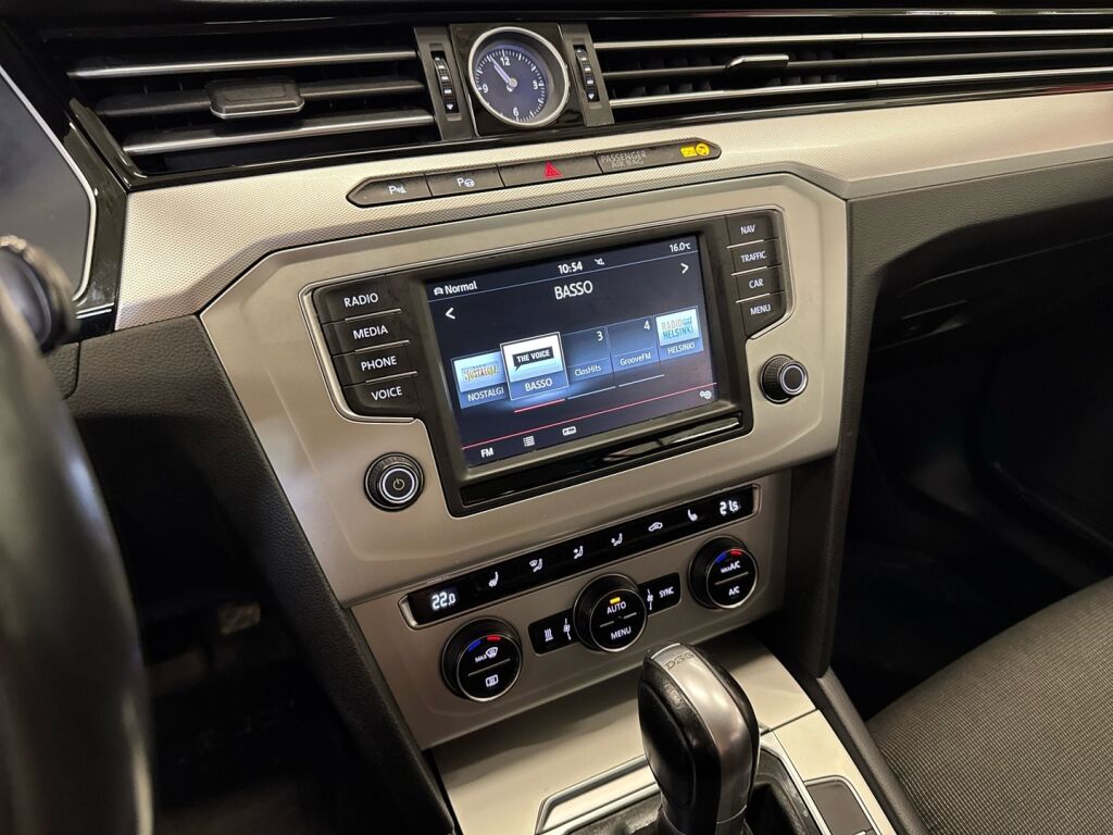 Volkswagen Passat 2015 Sininen